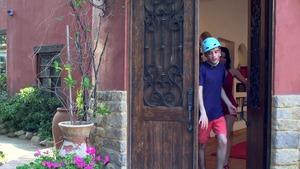 Mommy Got Boobs: Petite Veronica Avluv handjob in high heels